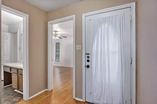 508/510 Clarence St, Tomball, TX 77375 - Photo 2