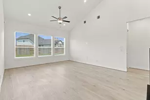 25030 Midnight Willow Dr, Katy, TX 77493 - Photo 12