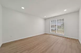 11918 Southview St, Houston, TX 77047 - Photo 26