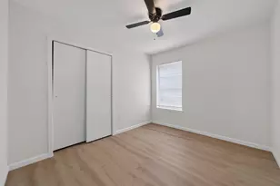 11918 Southview St, Houston, TX 77047 - Photo 8