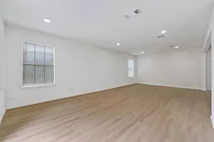11918 Southview St, Houston, TX 77047 - Photo 22