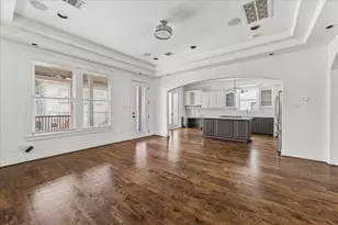 1408 W 23rd St, Houston, TX 77008 - Photo 4