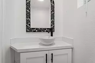 10911 Murr Way, Houston, TX 77048 - Photo 14