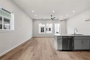 3905 Willowbend Pt Dr, Houston, TX 77025 - Photo 8