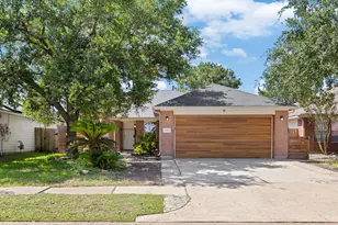 18903 S Wimbledon Dr, Katy, TX 77449 - Photo 1