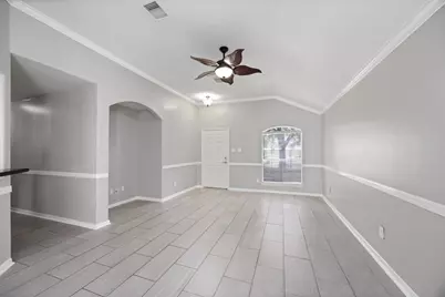 18903 S Wimbledon Drive, Katy, TX 77449 - Photo 4