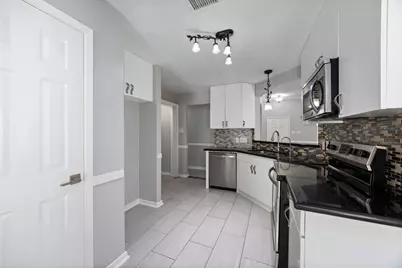 18903 S Wimbledon Drive, Katy, TX 77449 - Photo 8