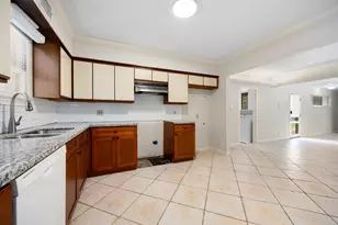5116 Evergreen St, Bellaire, TX 77401 - Photo 8