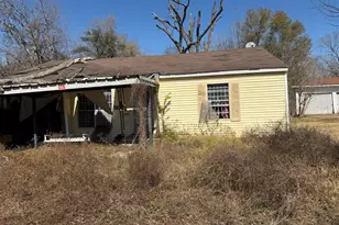 5021 Wilmington St, Houston, TX 77033 - Photo 8