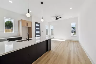 413 Clearwater Street #B, Houston, TX 77029 - Photo 14