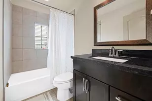 1531 Woodbend Park W, Houston, TX 77055 - Photo 24