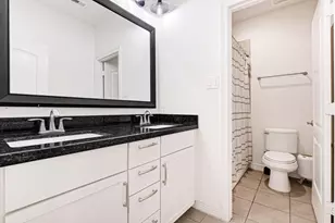 1531 Woodbend Park W, Houston, TX 77055 - Photo 22
