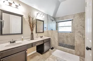 6303 Carissa Ct, Sugar Land, TX 77479 - Photo 16
