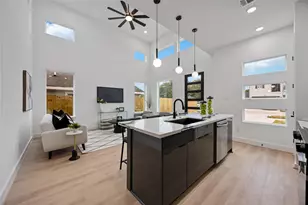 7819 Bowen St, Houston, TX 77051 - Photo 10