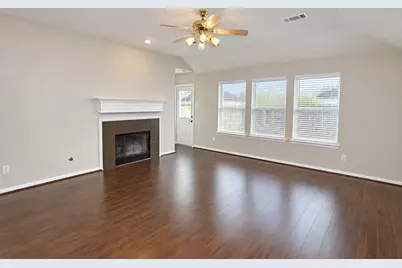 3111 Stratford Bend Drive, Sugar Land, TX 77498 - Photo 2