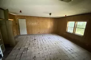 2006 2nd St, Orange, TX 77630 - Photo 4