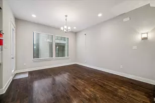 608 W 28th St, Houston, TX 77008 - Photo 6