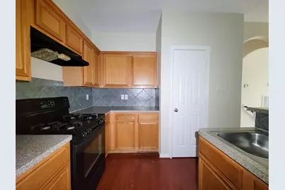 13551 Forest Pines Village Lane, Houston, TX 77067 - Photo 8