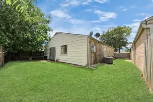 4155 Amir St, Houston, TX 77072 - Photo 6