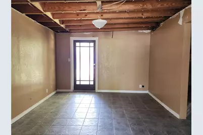 512 Camellia Avenue, Orange, TX 77630 - Photo 4