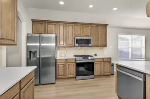 30315 Legacy Pines Dr, Spring, TX 77386 - Photo 14