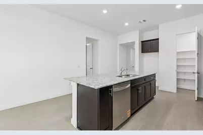 6703 Alejandro Place, Cove, TX 77523 - Photo 6