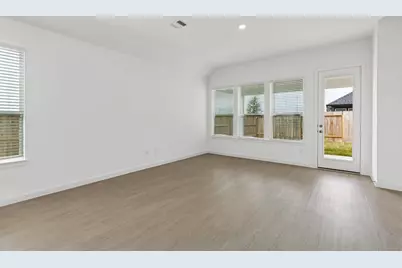 6703 Alejandro Place, Cove, TX 77523 - Photo 8