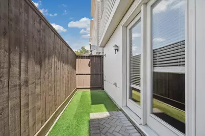 2006 Lou Ellen Lane #H, Houston, TX 77018 - Photo 22