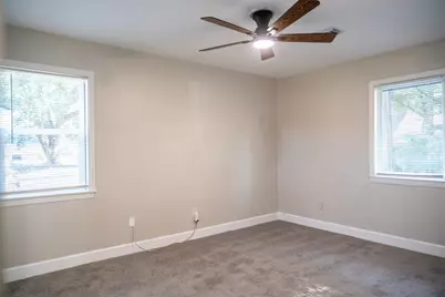 5502 Elm Tree Drive, Houston, TX 77048 - Photo 24
