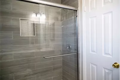 5502 Elm Tree Drive, Houston, TX 77048 - Photo 20