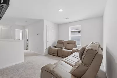 10138 Tiger Flower Lane, Houston, TX 77016 - Photo 6