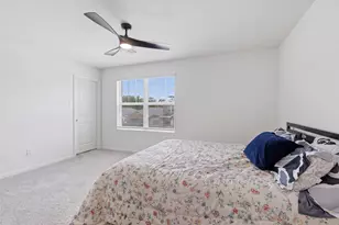 10138 Tiger Flower Ln, Houston, TX 77016 - Photo 8