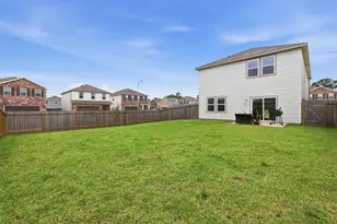 10138 Tiger Flower Ln, Houston, TX 77016 - Photo 14