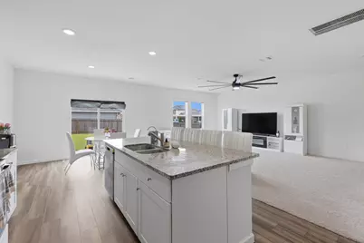 10138 Tiger Flower Lane, Houston, TX 77016 - Photo 10