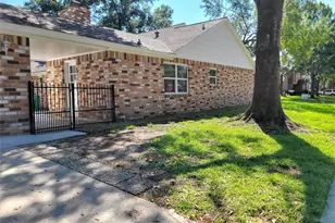 11926 Stillwater Dr, Houston, TX 77070 - Photo 26
