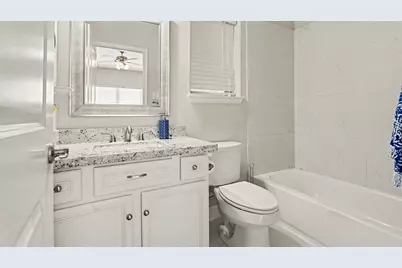 1026 W 24th Street, Houston, TX 77008 - Photo 24