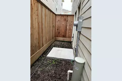 8705 Bryam Street #1701, Houston, TX 77061 - Photo 22