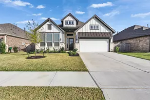 2211 Cherry Brg Ln, Tomball, TX 77375 - Photo 1