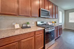 21450 Holly Heights Rd, Katy, TX 77449 - Photo 10