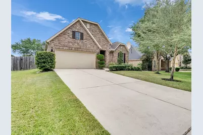 310 Fairwood Springs Lane, Richmond, TX 77406 - Photo 2