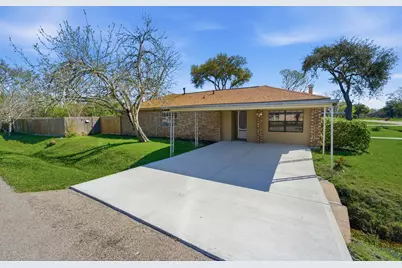 4803 28th Street E, Dickinson, TX 77539 - Photo 1
