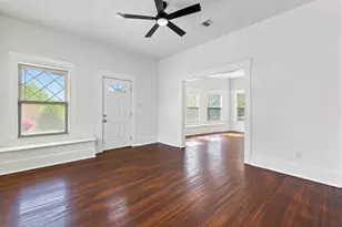 2006 31st St, Galveston, TX 77550 - Photo 4