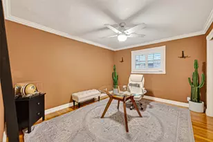 9606 Winsome Ln, Houston, TX 77063 - Photo 22