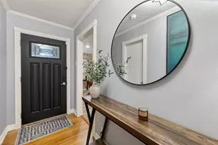 9606 Winsome Ln, Houston, TX 77063 - Photo 4