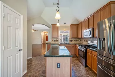 5210 Cottonwood Creek Lane, League City, TX 77573 - Photo 20