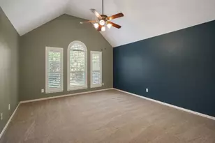 5210 Cottonwood Creek Ln, League City, TX 77573 - Photo 12
