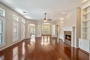 5210 Cottonwood Creek Ln, League City, TX 77573 - Photo 26