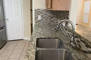 7822 Winding Creek View View, Houston, TX 77072 - Photo 12