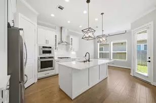 10009 Granary Dr, Houston, TX 77080 - Photo 1