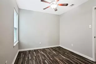 104 Indigo Brush Dr, La Marque, TX 77568 - Photo 10